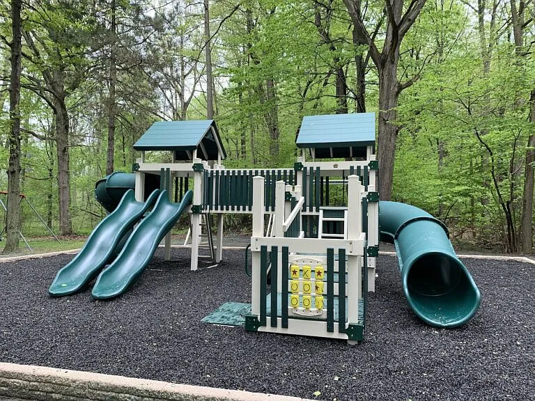 408 Robin Rd #1 — Photo 8
