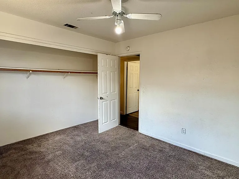1239 Chittenden Ave — Photo 11