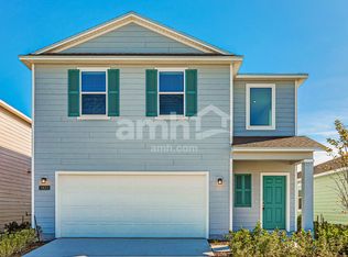 2833 Grand Finale St, Green Cove Springs, FL 32043