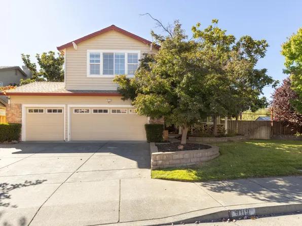 9119 Saint James Place, Windsor, CA 95492