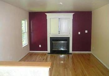 2nd image of 2979 Siwanoy Dr