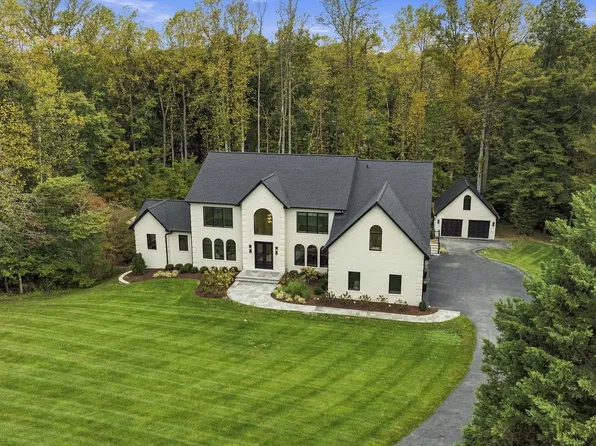 3495 Lancer Ct, Dunkirk, MD 20754