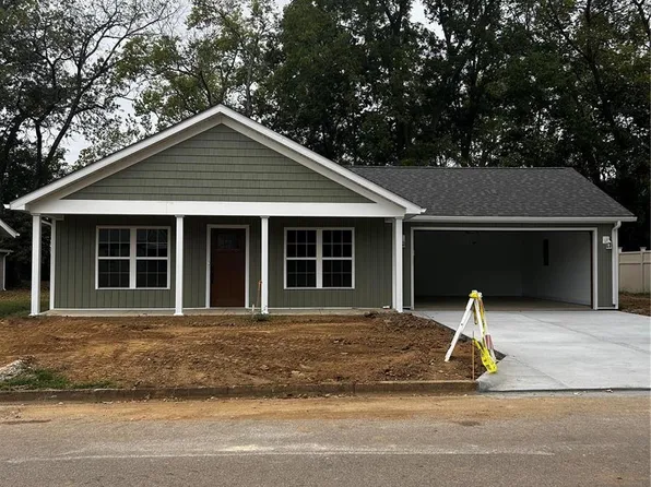 131 North Alexander, Farmington, MO 63640