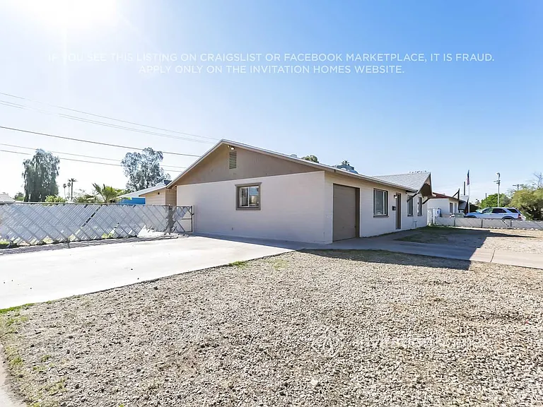 5611 N 65th Ave — Photo 3