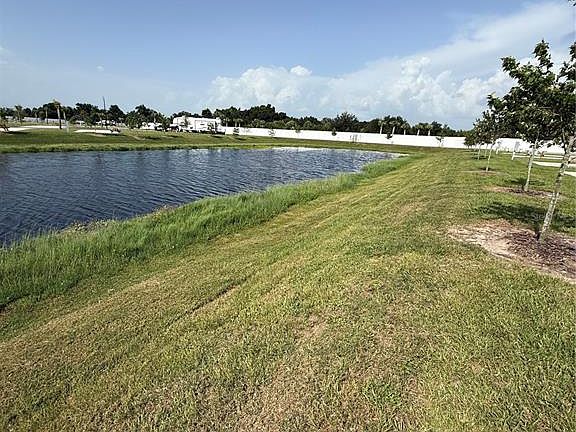 3rd image of 201 Delta Dr Lot 201