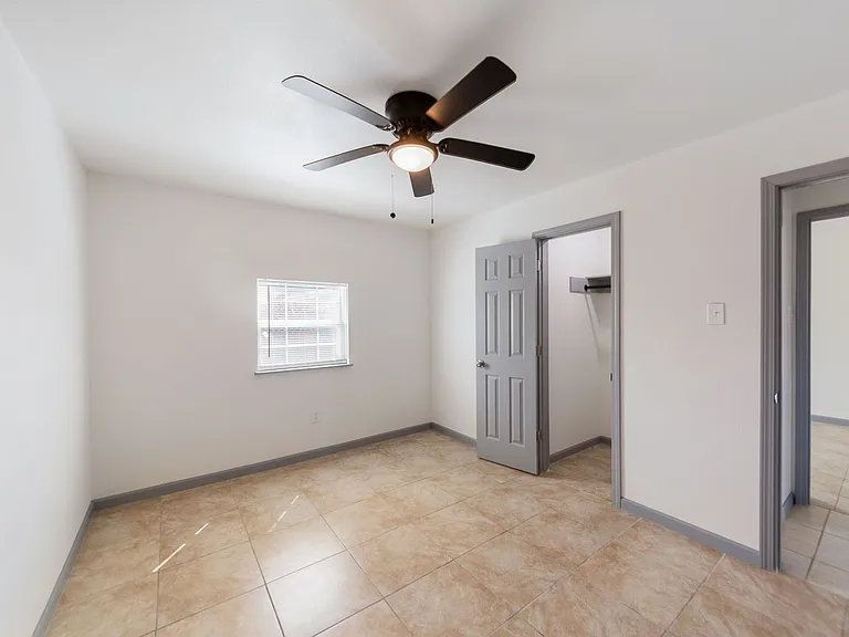 Hurry! Move Inspecial Housing Accepted. — Photo 33