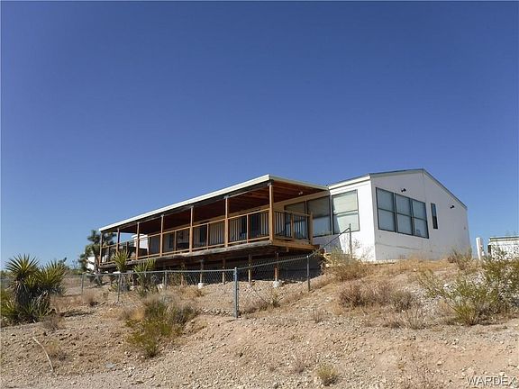 3rd image of 548 W Detrital Dr