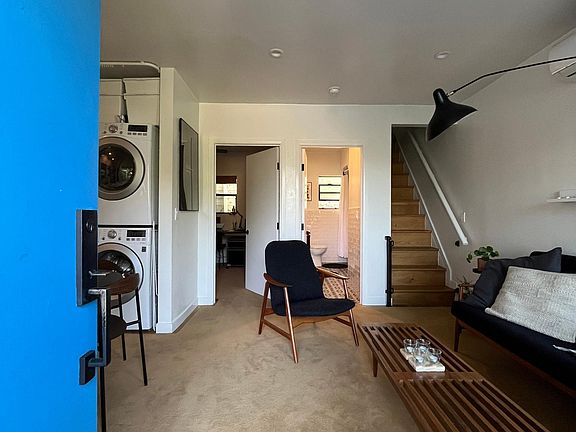 4th image of 1238 W Sunset Blvd