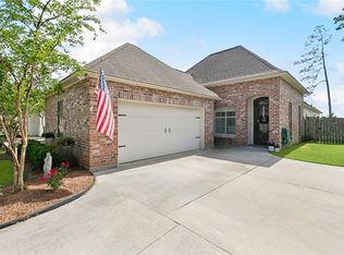 3108 Lost Lake Ln, Madisonville, LA 70447