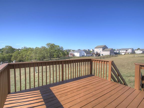 2nd image of 10374 Lynchburg Dr