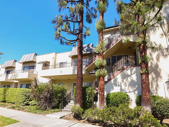 2nd image of 202 S Del Mar Ave #202F