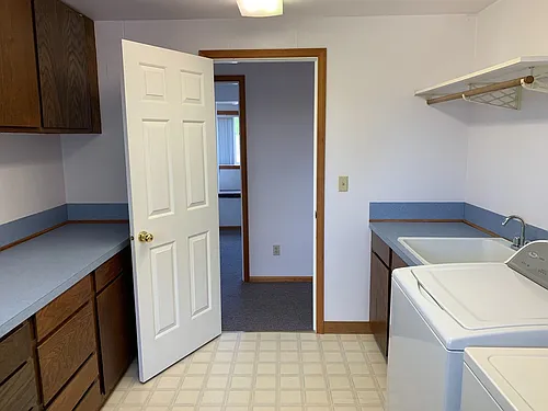 1285 Avenue A Photo 1