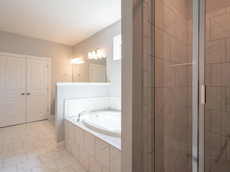 4018 Foxglove Farm Dr — Photo 25