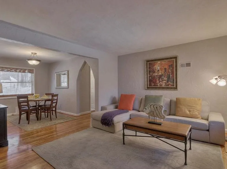 7315 Springfield St — Photo 2