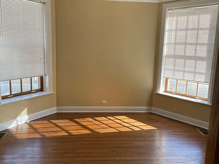 2151 W Granville Ave #1 — Photo 15