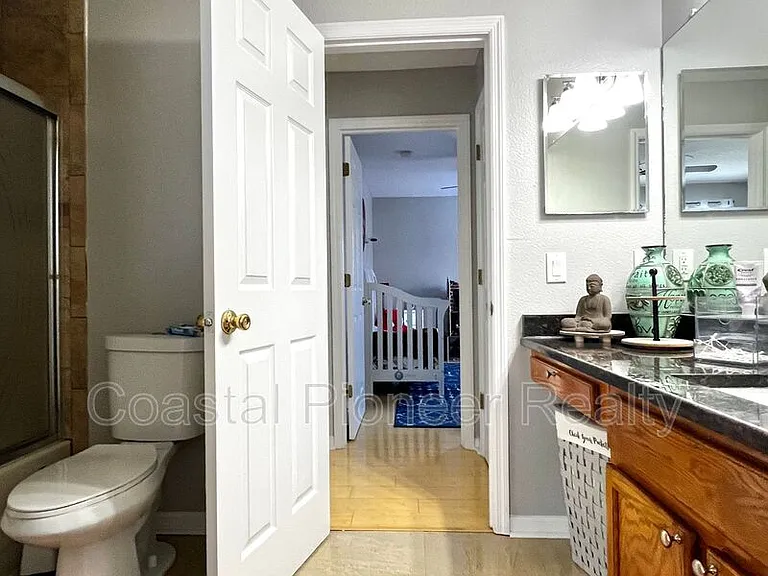 8848 Cameron Crest Dr — Photo 25