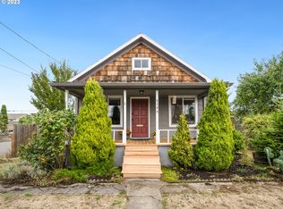 6304 SE 83rd Ave, Portland, OR 97266
