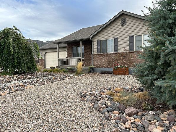 2178 E Saddleback View Dr