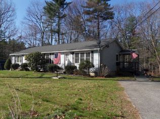 18 Cross Rd, Uxbridge, MA 01569