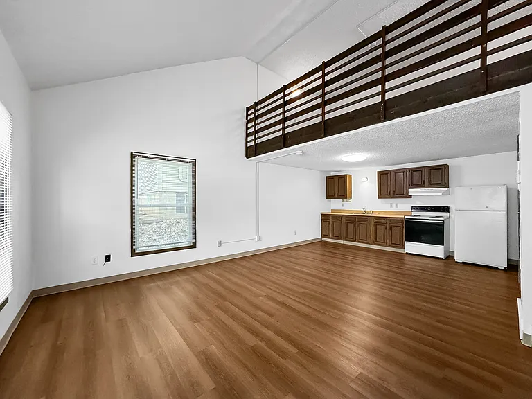320 Stanton Ave #109 — Photo 2