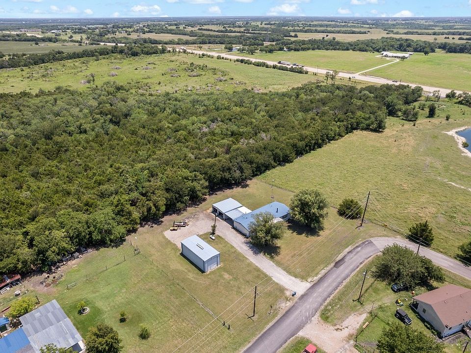 1114 County Road 1077, Farmersville, TX 75442 MLS 20369301 Zillow