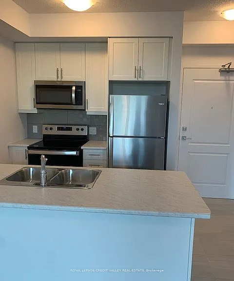 460 Dundas St E #309 — Photo 7