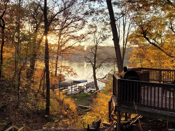 10892 N Lower Lakeshore Dr #1, Monticello, IN 47960