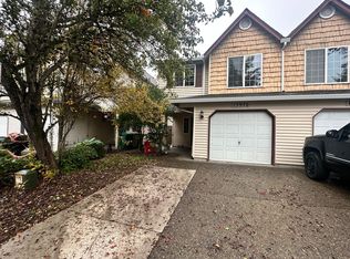15970 SW Roth Dr, Beaverton, OR 97078