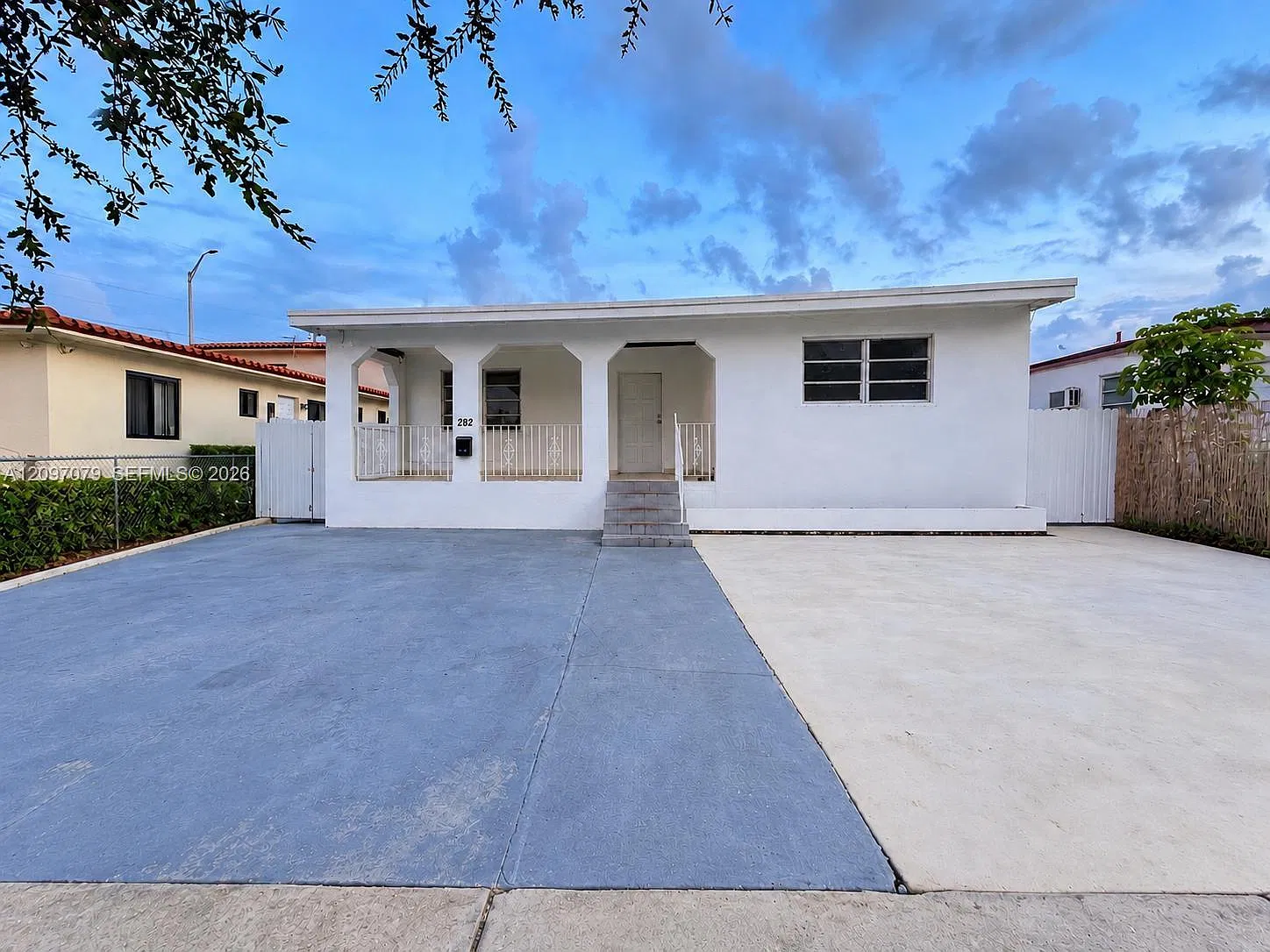 Hialeah 3rd Addn — Photo 1