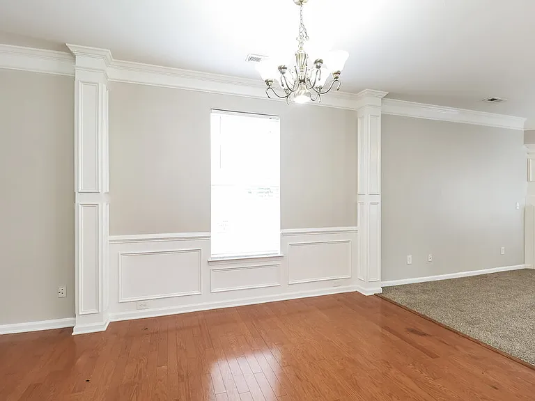 620 Wrayhill Dr — Photo 6