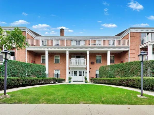 (undisclosed Address), La Grange, IL 60525