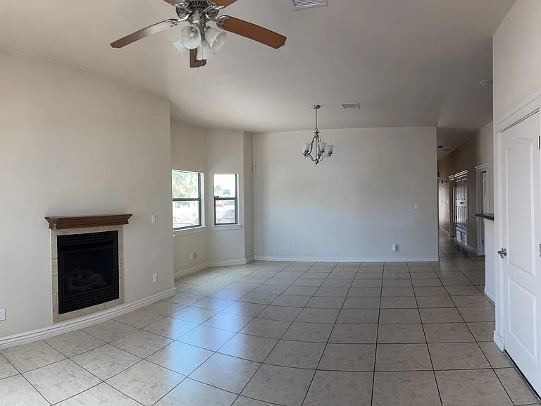 3716 Almond Beach Dr — Photo 2