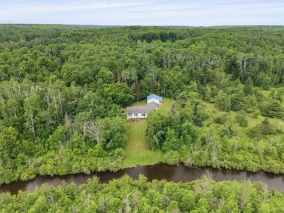 2nd image of 480 W Pigeon River Rd