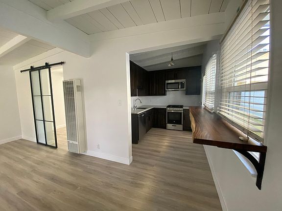 Modern kitchen, high end finishes.