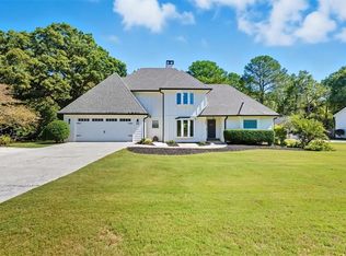 302 Briar Patch Ln, Cartersville, GA 30120
