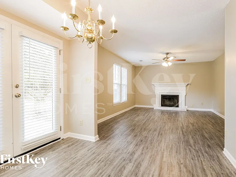 6326 S Bend Ln — Photo 5