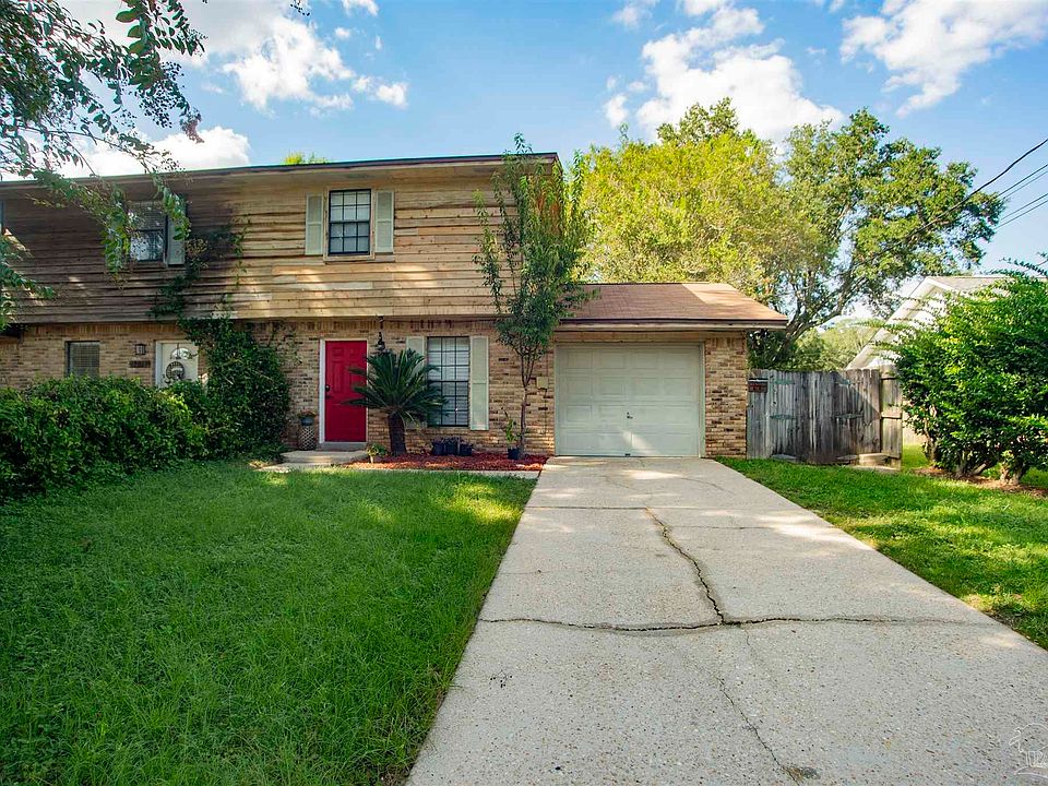 1st image of 1026 Peakview Dr
