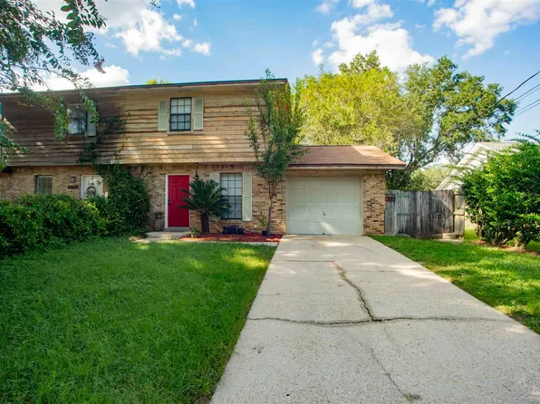 1026 Peakview Dr, Pensacola, FL 32514