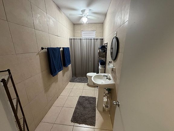 2nd image of 149 Calle Munoz Riv