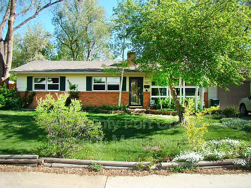 1312 Lakewood Dr Photo 1