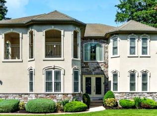 261 Pheasant Dr, Huntingdon Valley, PA 19006