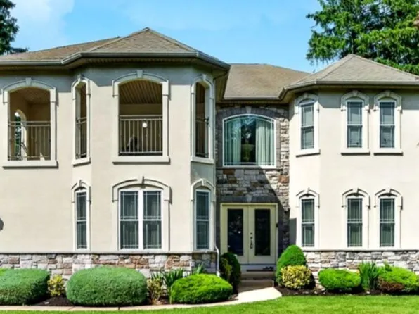 261 Pheasant Dr, Huntingdon Valley, PA 19006