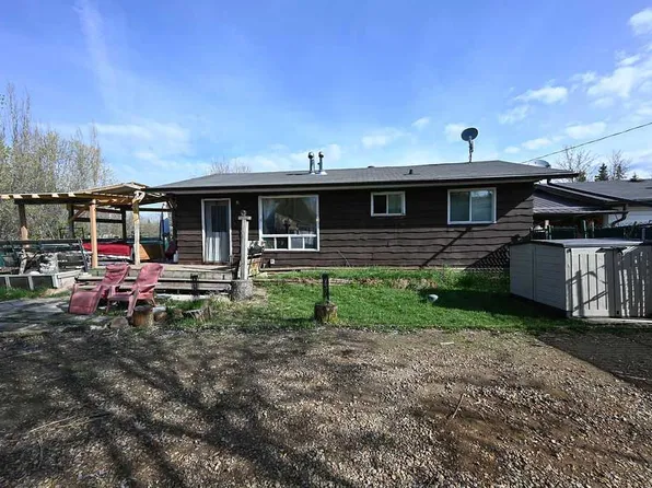 146 Sunrise Dr E, South Baptiste, AB T9S 1R7