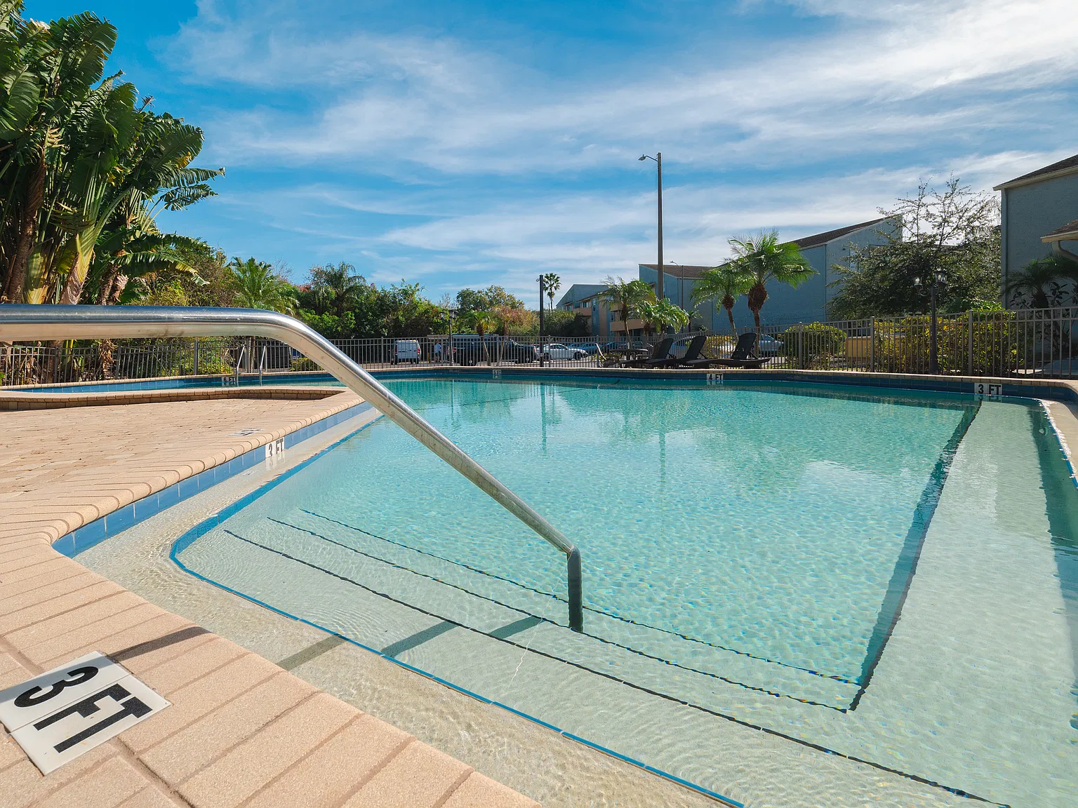 1 bed, 650 sqft, $1,355 — Photo 2