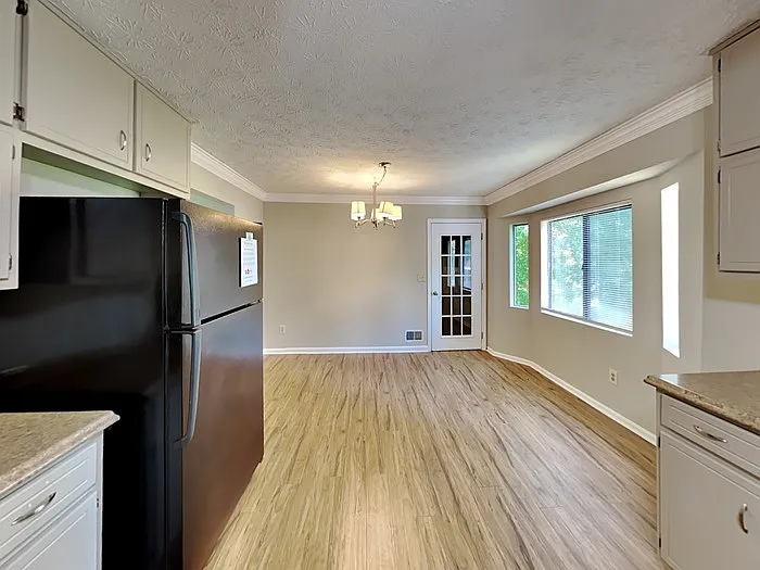 1734 Jajef Ave — Photo 6