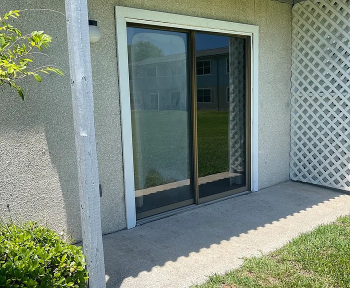 700 W Pope Rd #A7 — Photo 2