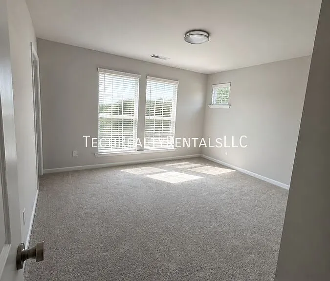 212 Ferebee Pl #1 — Photo 12
