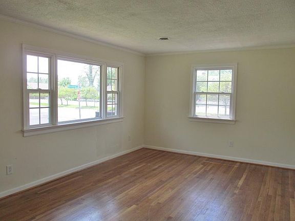 5th image of 1200 Fernleaf Dr