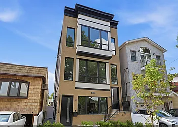 389 Virginia Avenue, #1