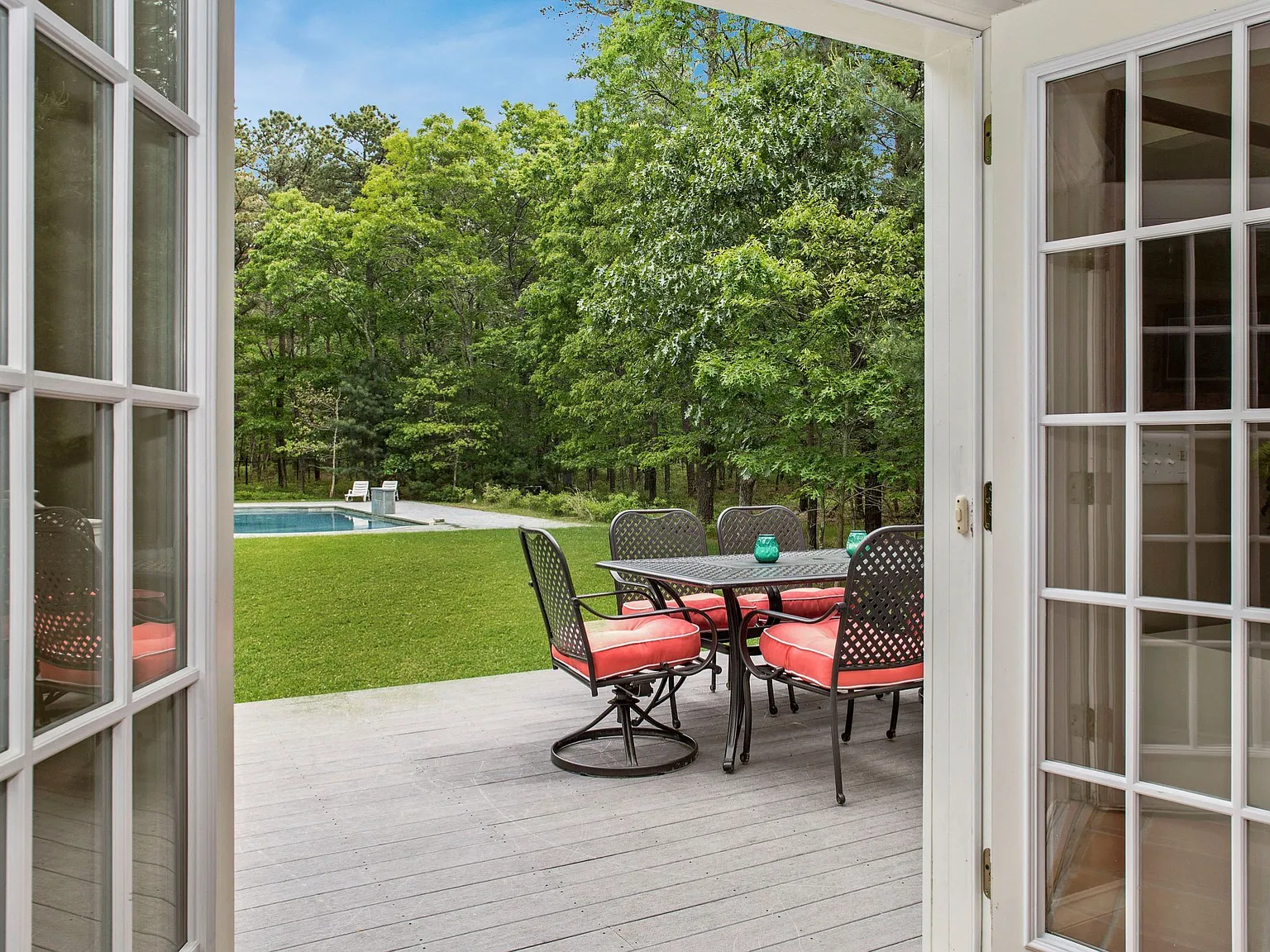 Pet Friendly -- Totally Fenced In Yard & Pool On 2+ Acres — Photo 2